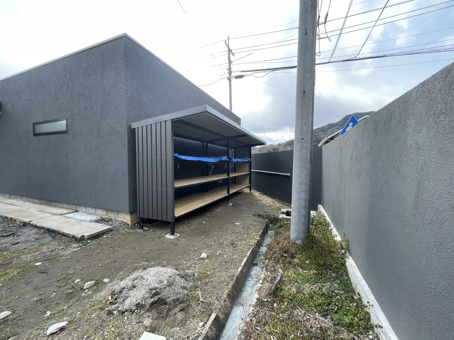 物置の屋根・壁