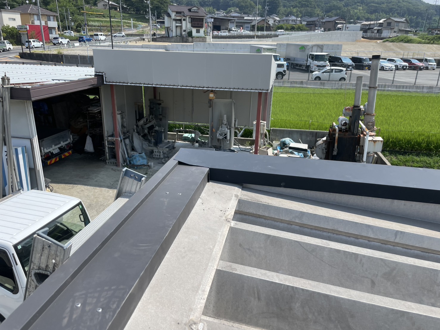 雨漏り笠木交換 勾配調整笠木新設