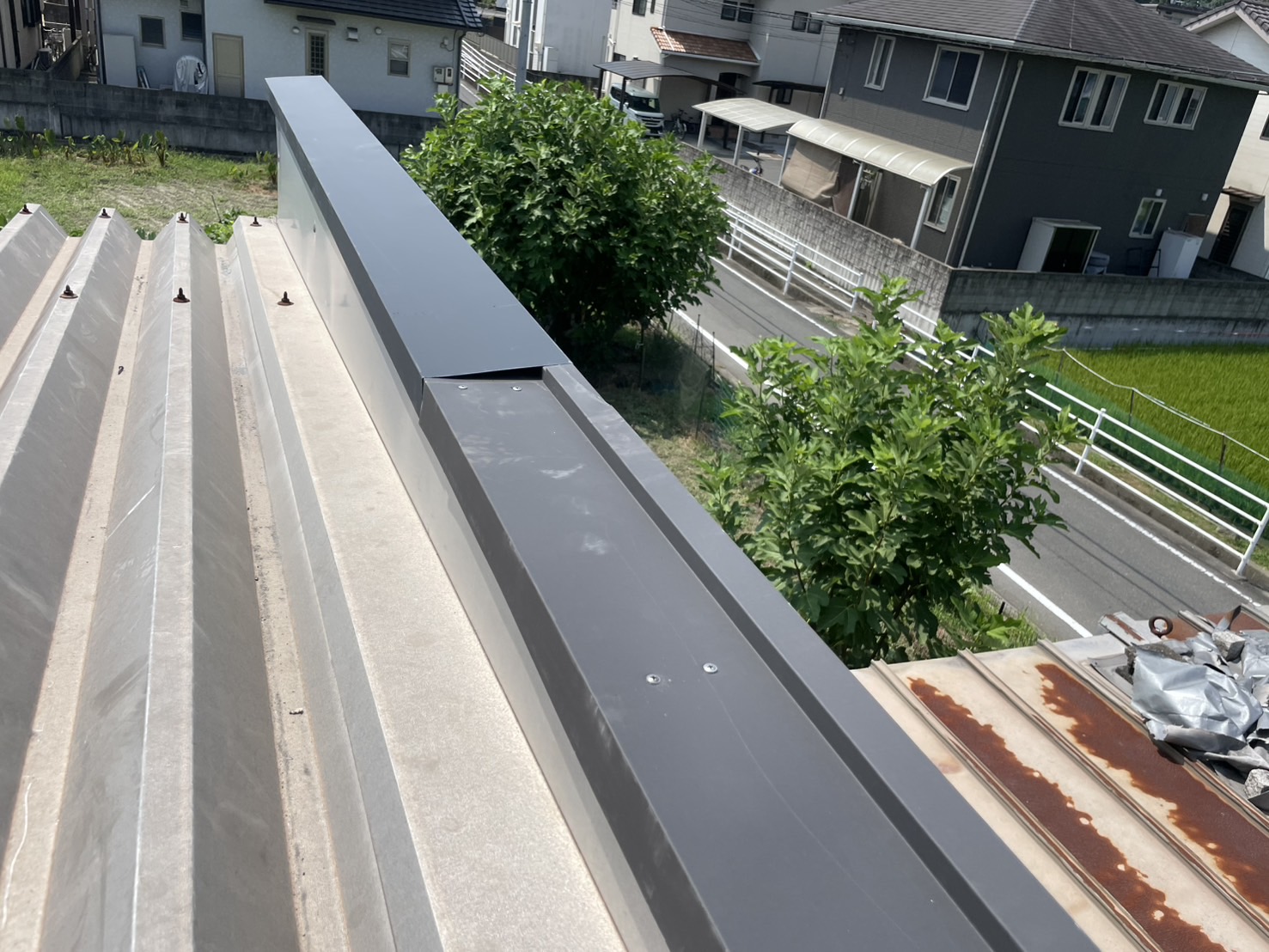 雨漏り笠木交換 勾配調整笠木新設